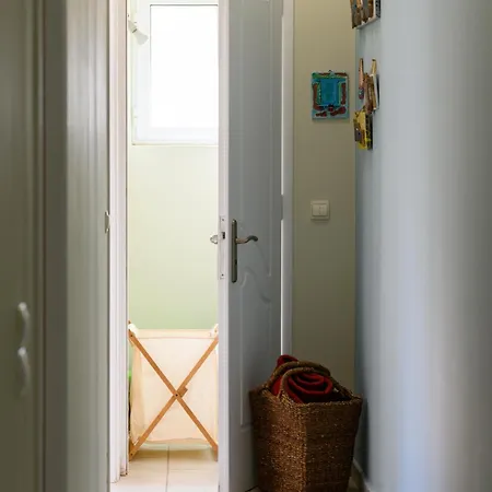 Seaside House In Agios Vasilios *